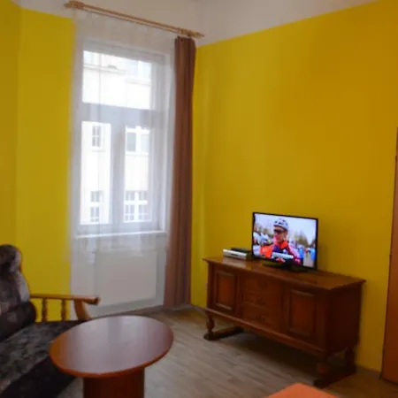 Ab Karlovy Vary